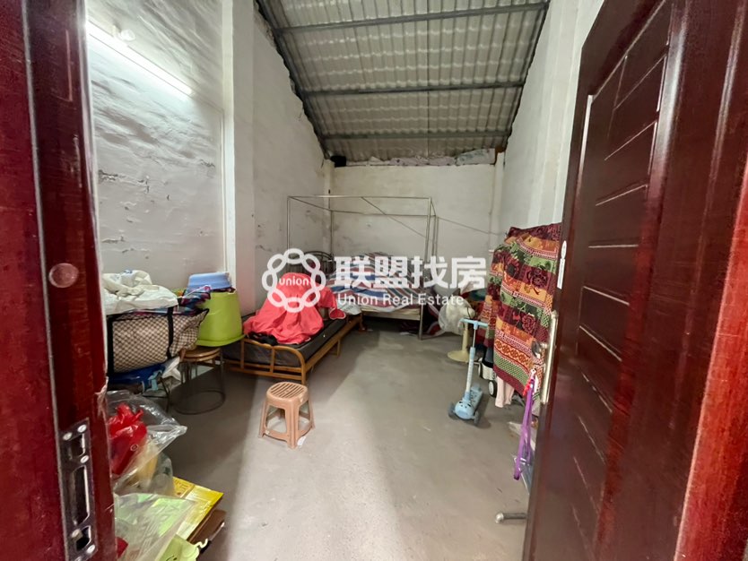 公园 周边配套设施齐全,性价比超高解放路宅基地-解放路宅基地二手房价