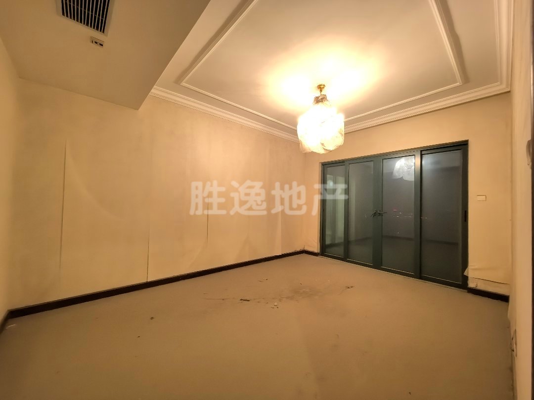 其他里水精装4室2厅3卫二手房出售5