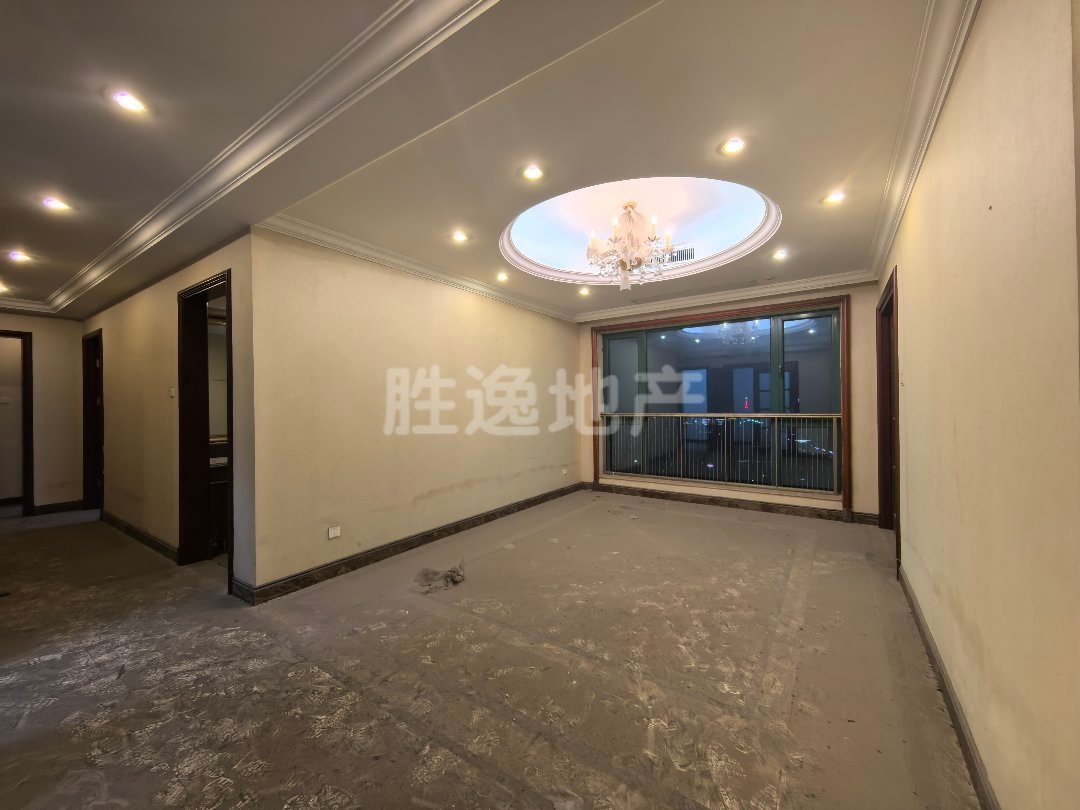 其他里水精装4室2厅3卫二手房出售21