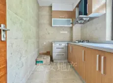高新区|龙腾湾山庄3室2厅2卫出租