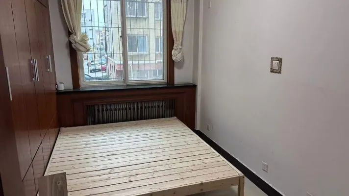 渔港小区2室2厅1卫1阳台便宜出租，适合上班族