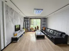 信都区|秀兰北区4室2厅2卫出售|买房租房佣金全返
