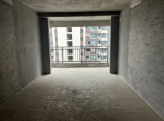 新天地 三房二厅 近三阳中学