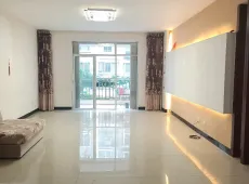 麒麟区|东辰华都4室2厅2卫出售