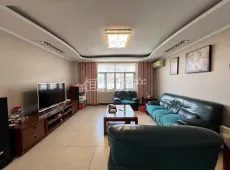 姜堰市|陵园东村3室2厅2卫出租