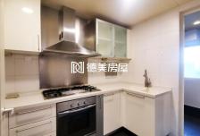 位置,享受城市中心的便利与舒适,2室2厅2卫精装