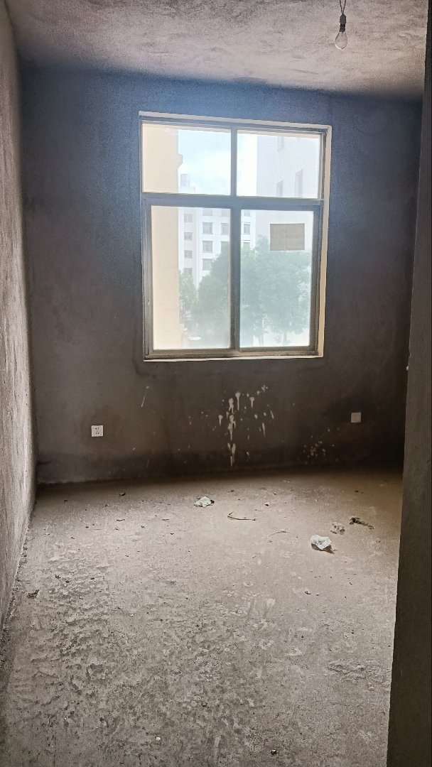 麒麟区南片区毛坯3室2厅2卫二手房出售11