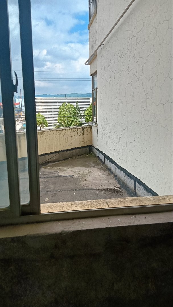 麒麟区南片区毛坯3室2厅2卫二手房出售3