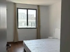 越城区|东街直地4楼带阁楼4室1厅2卫出租