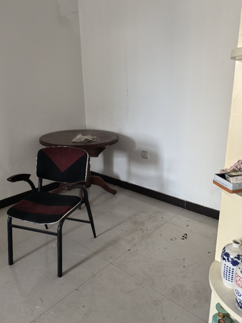 银河花园B区,电梯房中间户，拎包入住7