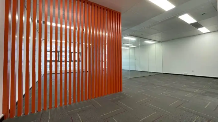 全包价 配套酒店 商场 公寓 公交站 商务接待一站式满足