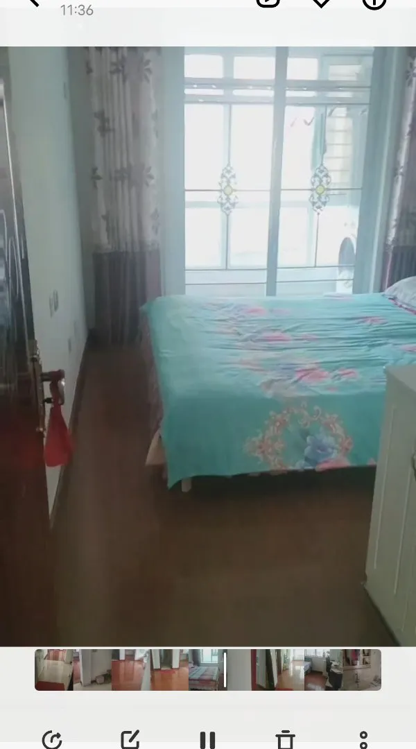 附近谢台臣小学，河边景点区域