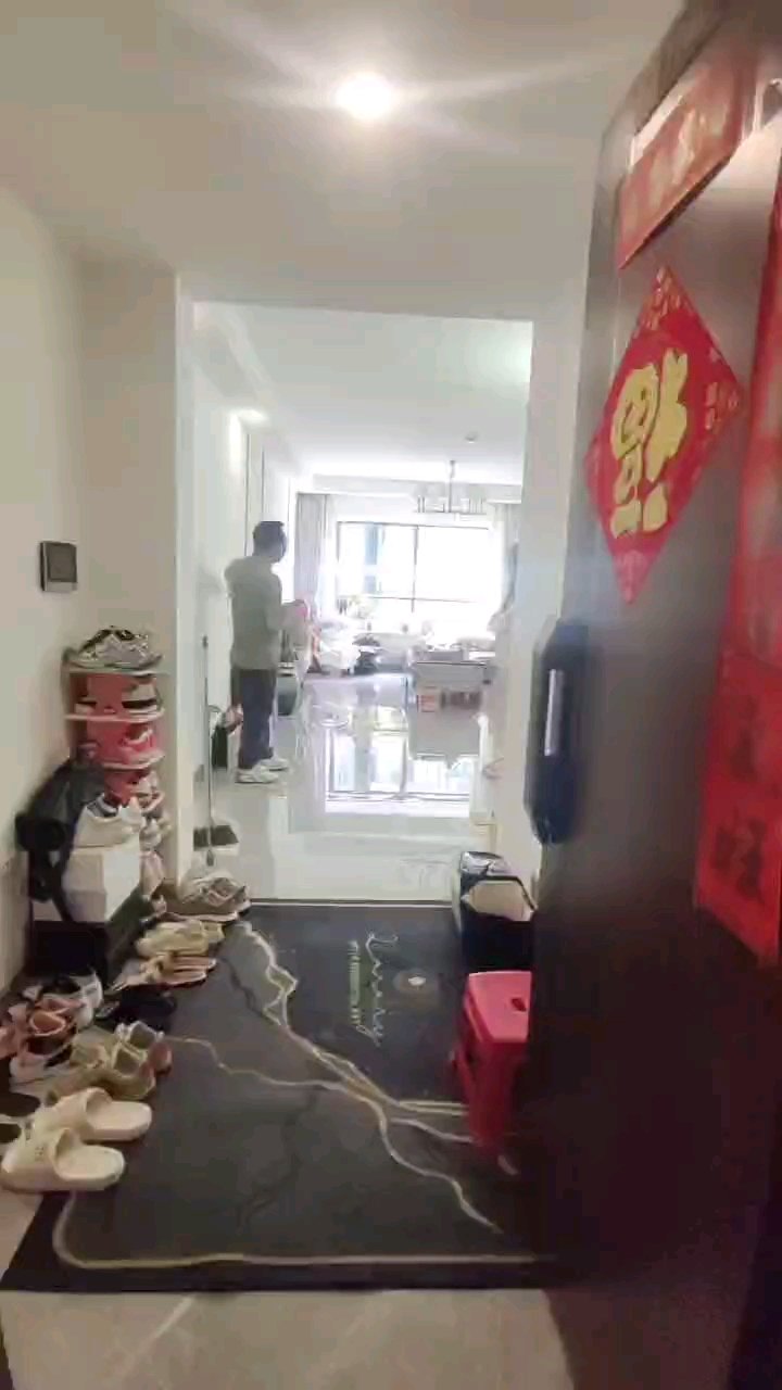 麒麟区南片区精装4室2厅2卫二手房出售1