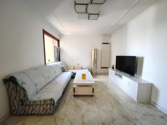 璐泽苑3室1厅1卫朝undefined精装房源图片