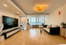 华贸公寓高层南北两居,业主新装修,视野好,全天采光,设施齐全