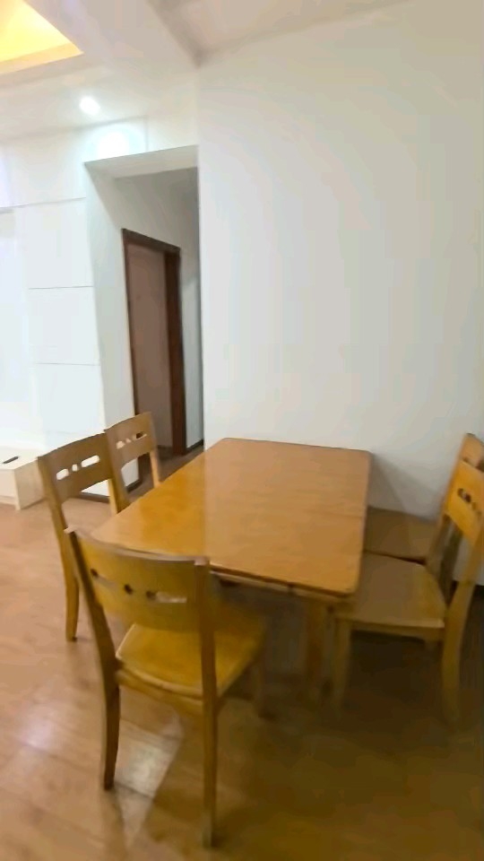 南部县,南部,幸福广场A区,,70㎡