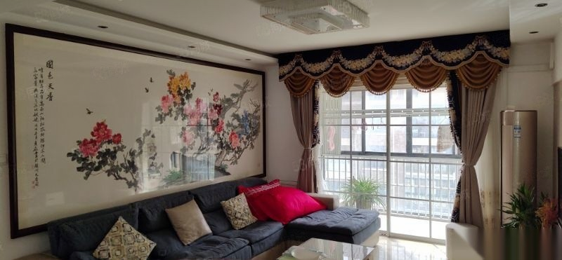 易景国际花园,3室2厅1卫1阳台106.6㎡,阔绰客厅,超大阳台2